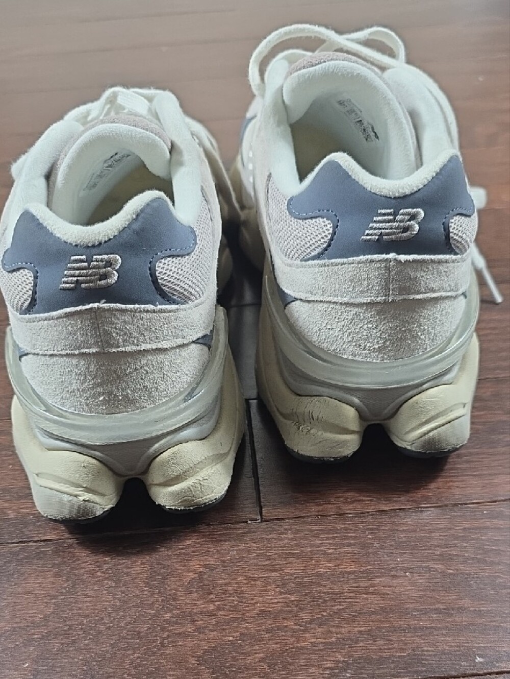 New Balance 9060 sneakers 'Moonrock Linen' - Picture 4 of 6
